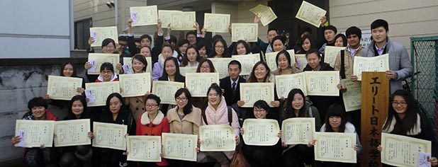 2013年10月期满勤奖